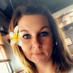 Meet your Posher, Darcy